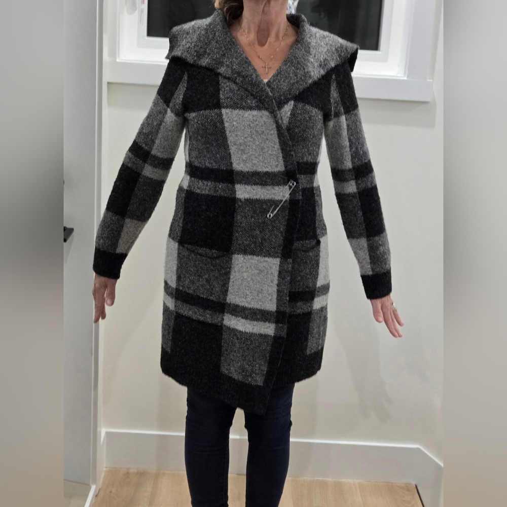 Long Knit Cardigan - Picture 6 of 7